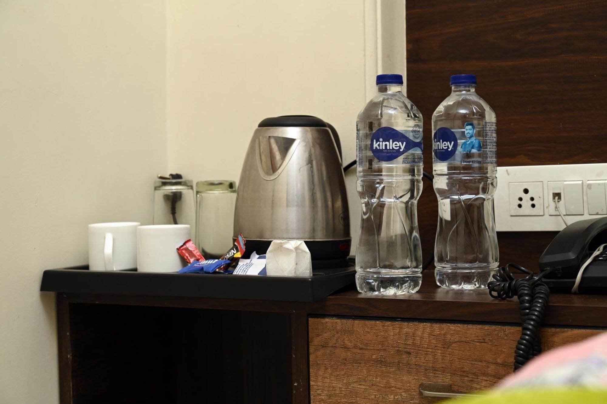 Hotel Pulse Inn Near Railway Station Джайпур Екстериор снимка