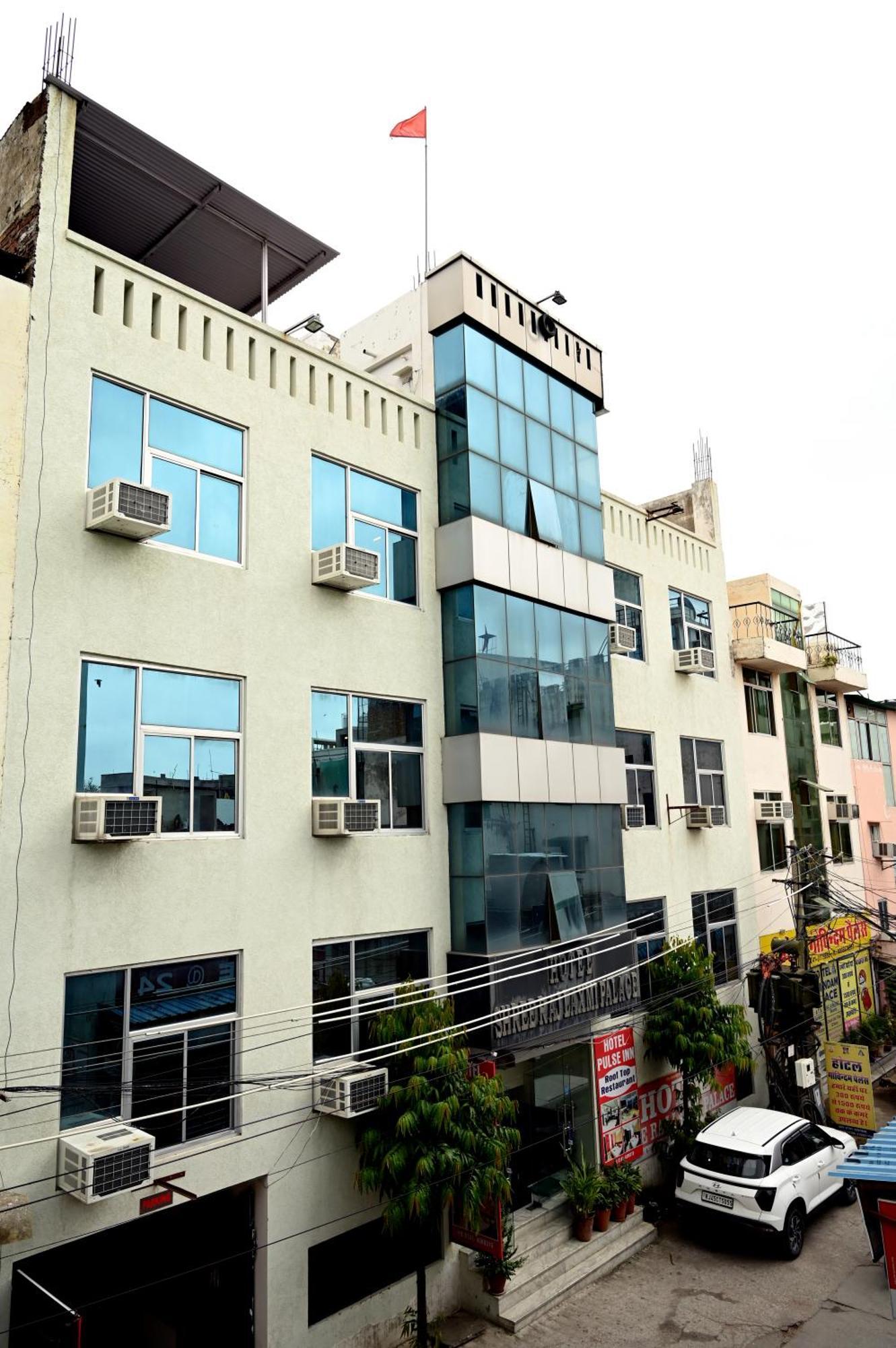 Hotel Pulse Inn Near Railway Station Джайпур Екстериор снимка
